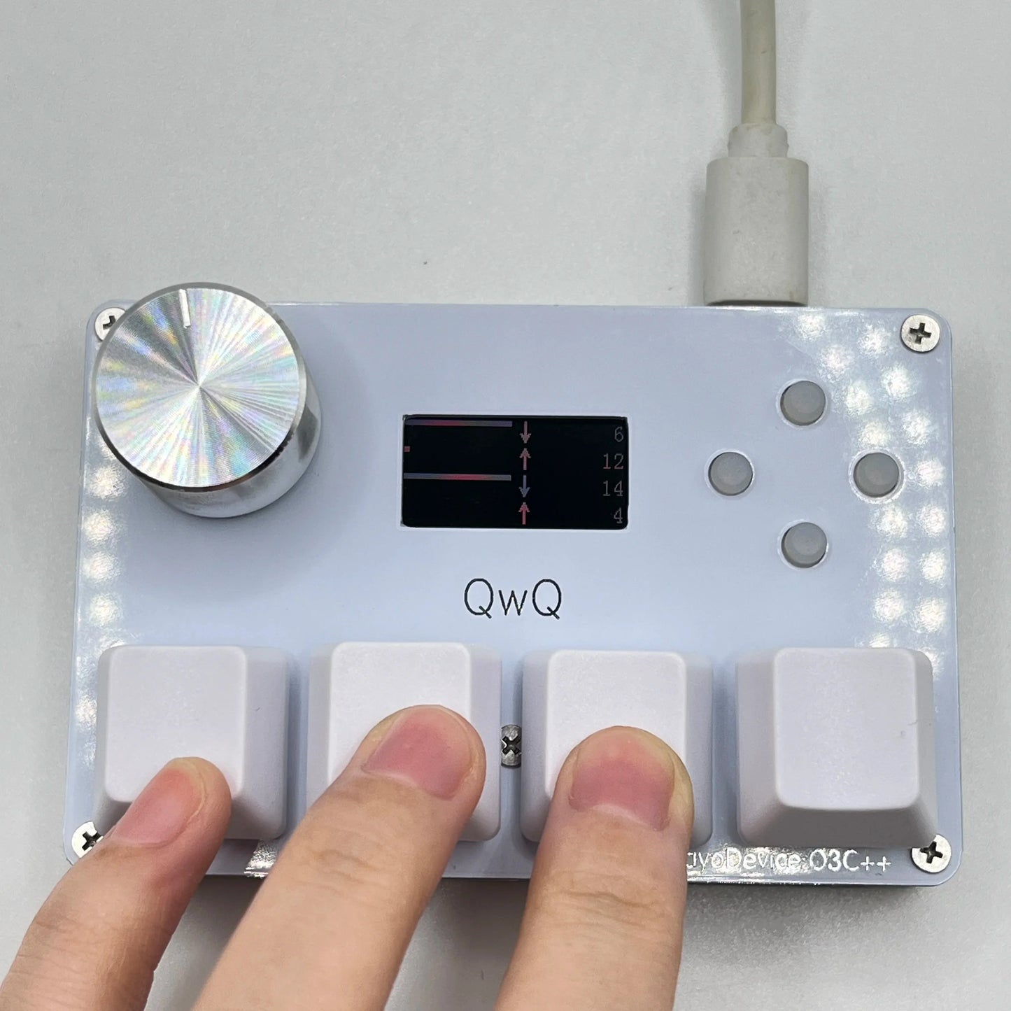 SayoDevice O3C++ OSU Keyboard | 4+4 Keys with OUTEMU Magnetic Pink Switches, Rapid Trigger, Knob & Screen, Copy Shortcut