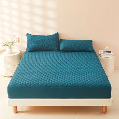 3D Air Fabric Mattress Protector - Waterproof Breathable Fitted Bed Cover with Soft Thick Cushion Layer
