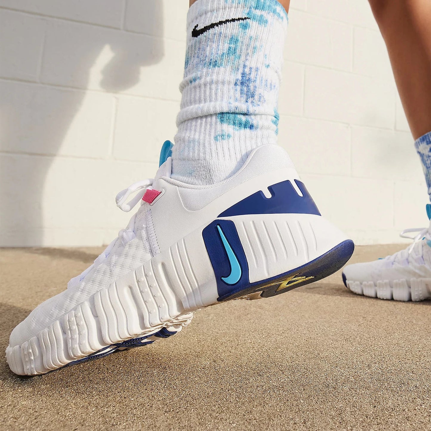 Nike Free Metcon 5 Women's Training Shoes - Breathable Athletic Sports Sneakers DV3950-103