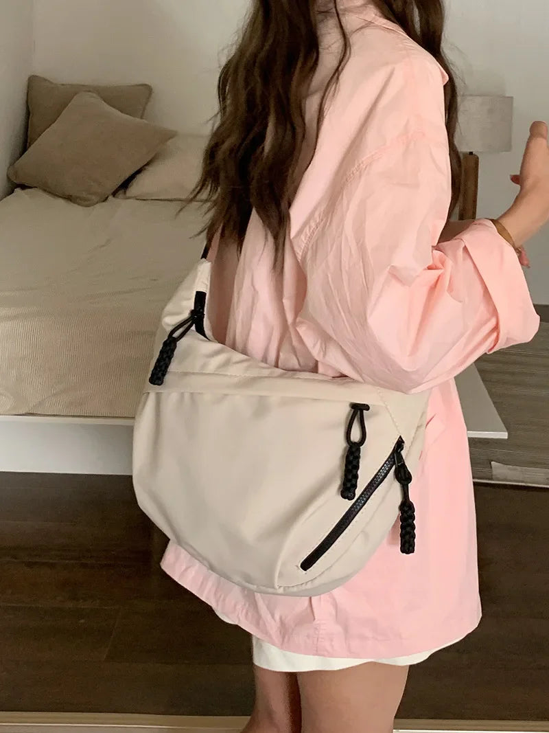 Large Capacity Nylon Crossbody Bag – Casual, Versatile Shoulder Bag for Commuting & Sports, Lightweight Hobo