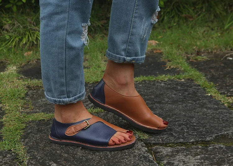 Women’s Retro Summer Sandals 2025 – PU Leather Peep Toe Flat Beach Slippers with Buckle Strap, Casual Comfort Shoes