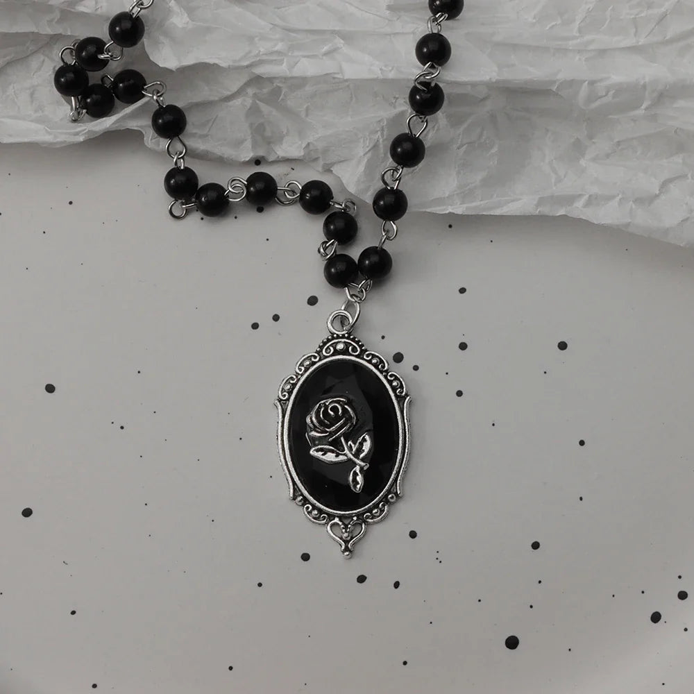 Gothic Bat Cross Necklace Set - Y2K Thorn Love Black Beaded Layered Jewelry for Halloween Parties
