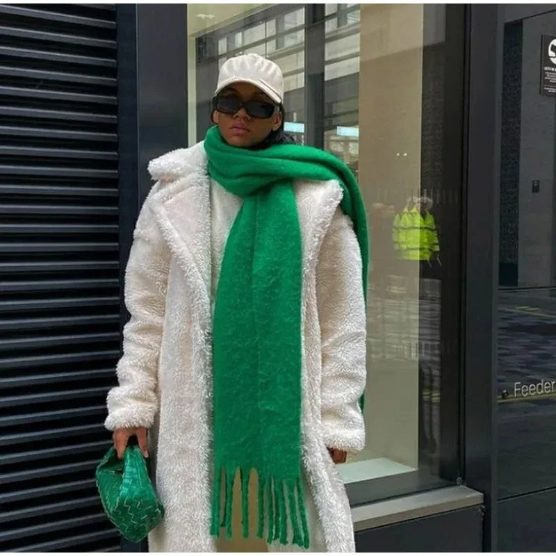 Luxury Cashmere Scarf for Women - Thickened Warm Shawl with Classic Tassels, Soft Solid Color Wrap for Autumn and Winter