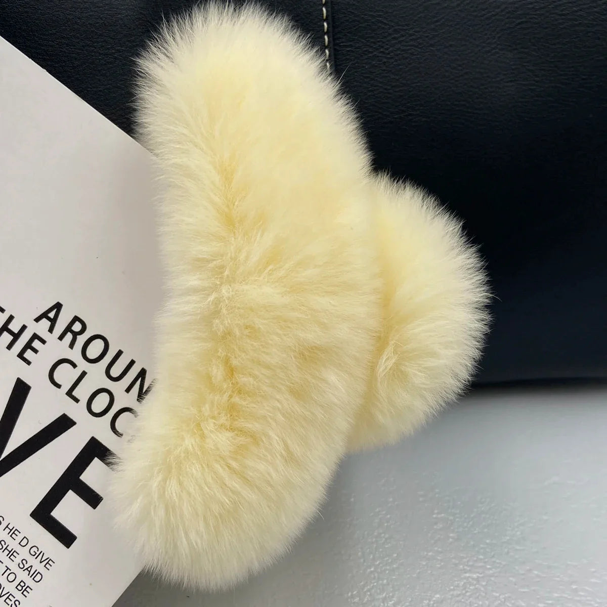 Winter Fuzzy Hair Claw for Women – Warm Fluffy Natural Rex Rabbit Fur Hair Clip, Elegant Fashion Party Accessory