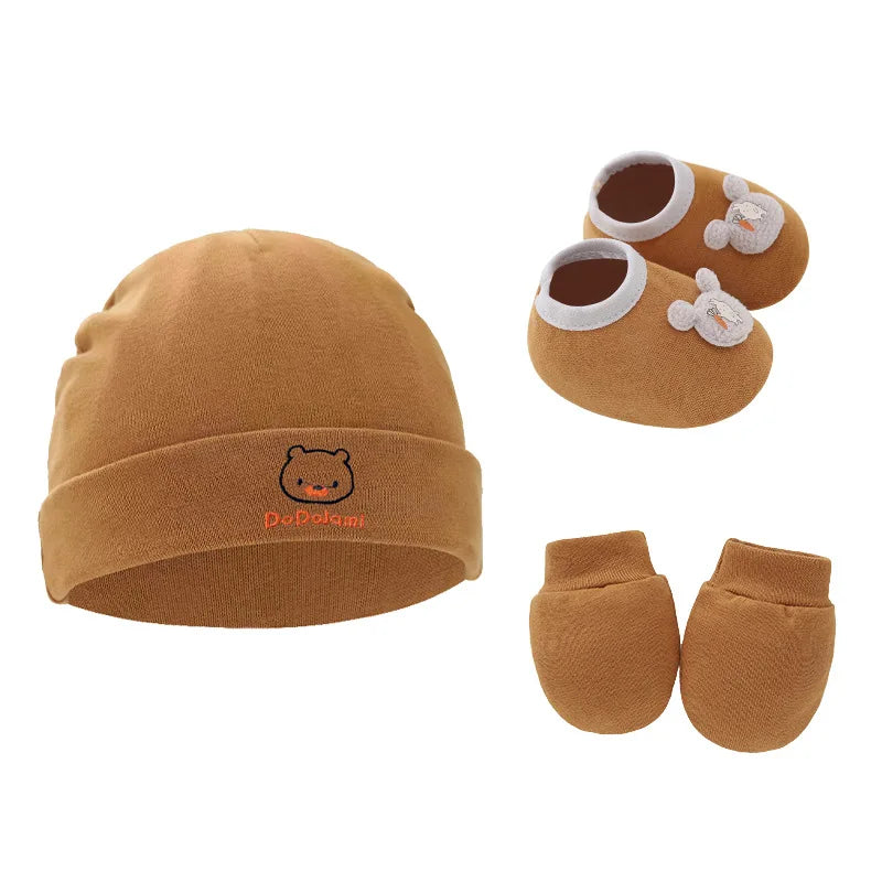 3pcs Cotton Baby Set – Newborn Beanie, Bonnet, Gloves & Socks, Cute Cartoon Caps for Boys & Girls Gift