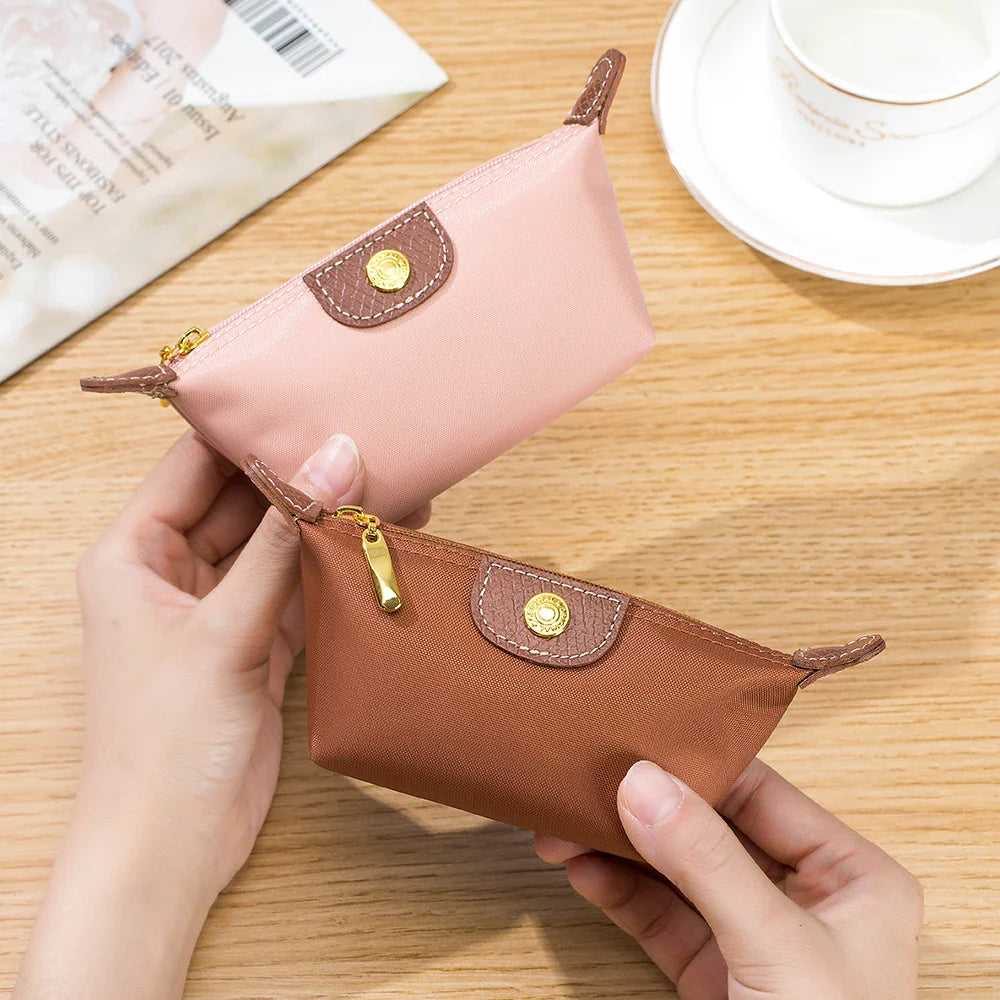 Mini Exquisite Zero Wallet - Lightweight Dumpling Bag for Lipstick, Earphones, and Coin Purse, Portable Fashionable Storage for Women