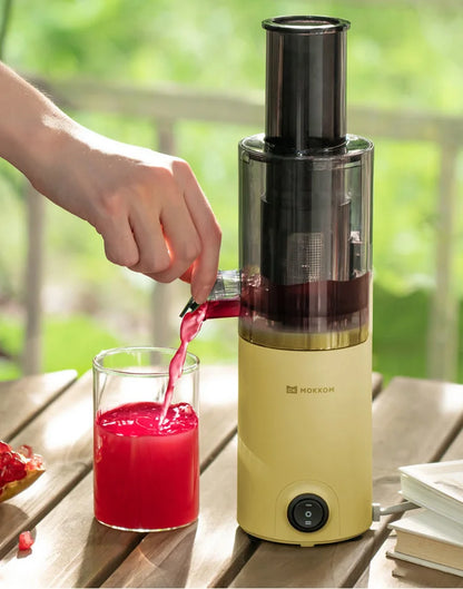 Mokkom Mini Slow Juicer — Full-Automatic Household Juicer with Residue Separation, Multifunctional Fruit & Vegetable Juicer