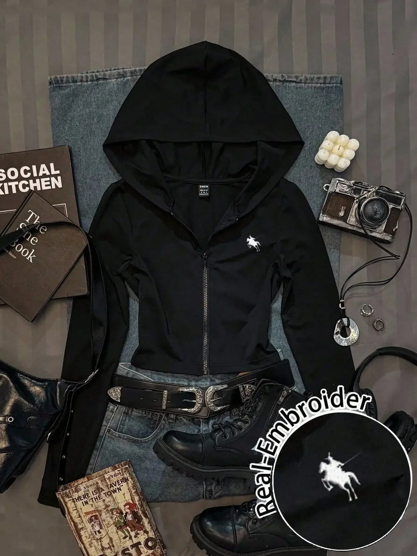 Women's Casual Hooded Sweatshirt - Minimalist Printed Zip-Up Cardigan Style Autumn Long Sleeve Top
