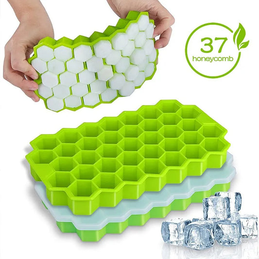 Honeycomb 37-Lattice Cube Tray Maker with Lid - DIY Ice Mold for Refreshing Beverages