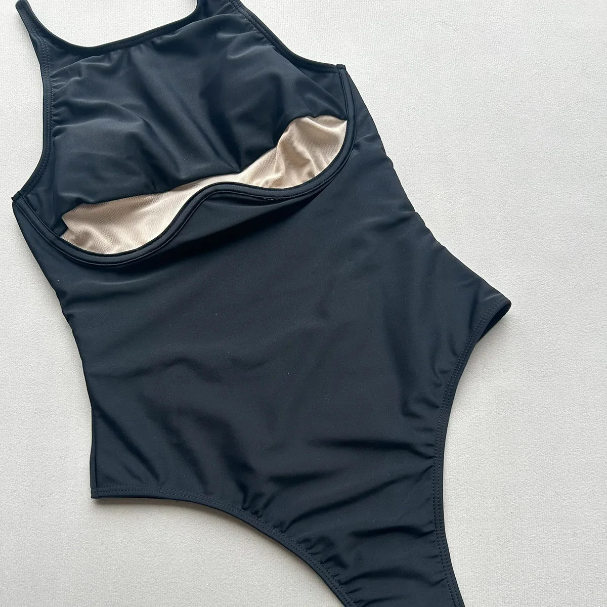 Vintage Black One-Piece Bikini Swimsuit 2026 – Women’s Push-Up Monokini Swimwear Bathing Suit Beachwear Swimming Costume