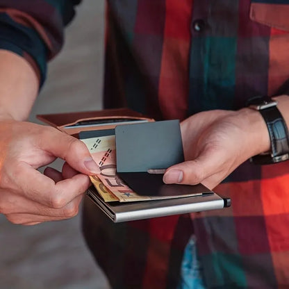 RFID Aluminium Credit Card Holder Wallet: Men's PU Leather Wallet with Money Clip - Anti-Theft Designer Wallet