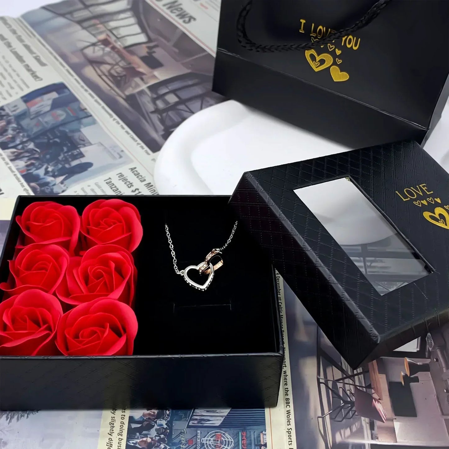 Window Opening Jewelry Box - Romantic 6 Rose Pendants, Ring & Bracelet Gift Packaging for Valentine's Day, Eternal Flower Design