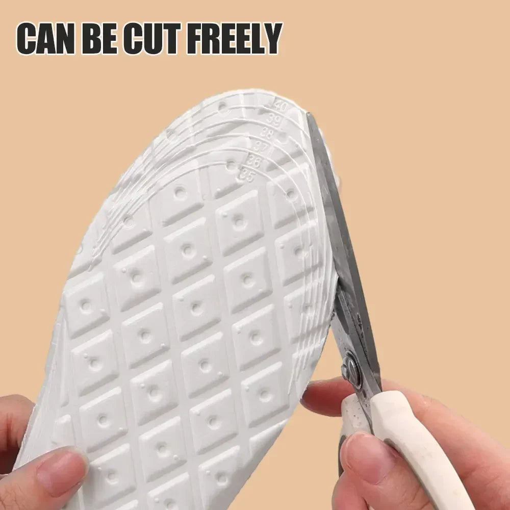 2PCS Self-Heating Thermal Insoles – Winter Warm Wool Memory Foam Shoe Pads for Men & Women Sports Shoes