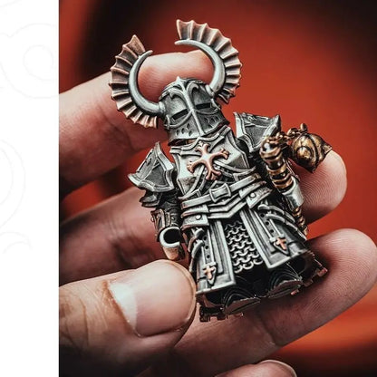 Crusader Desktop Ornament – Copper Pendant Figurine, Cultural & Creative Souvenir Decoration