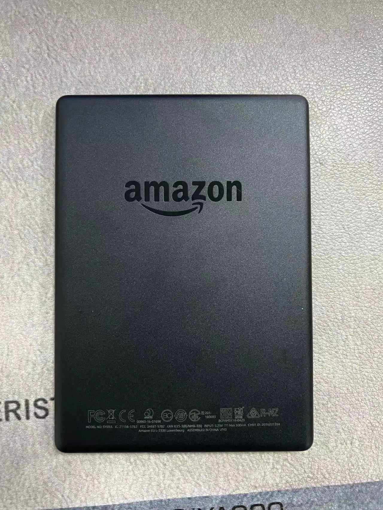 Kindle 8th Gen 6-Inch E-Book Reader, E-Ink Touch Screen, WiFi Connection, Registerable Account, Without Backlight