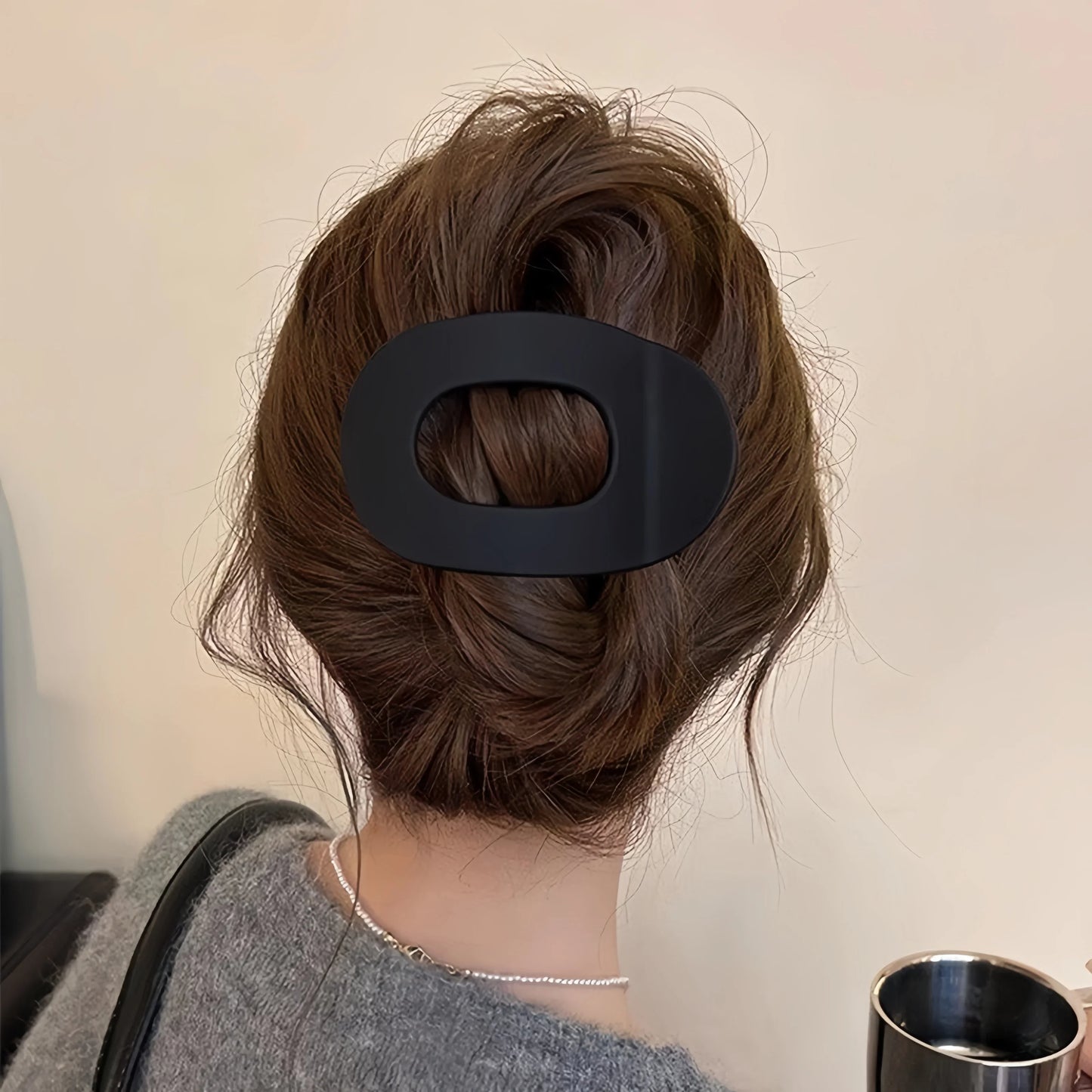 Elegant Matte Hair Claw Clip – Acetate Crab Hairgrip Spoon Barrette for Women Ponytail Styling Hair Accessories