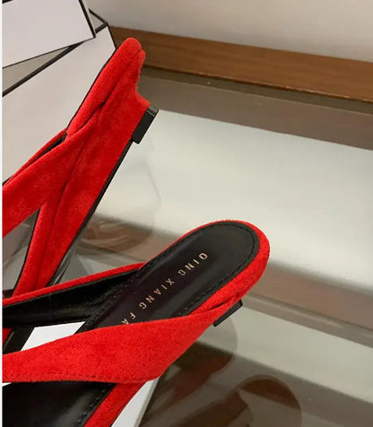 Women's Red Square-Toe Flip Flops - Low Heel Casual Summer Beach Mules