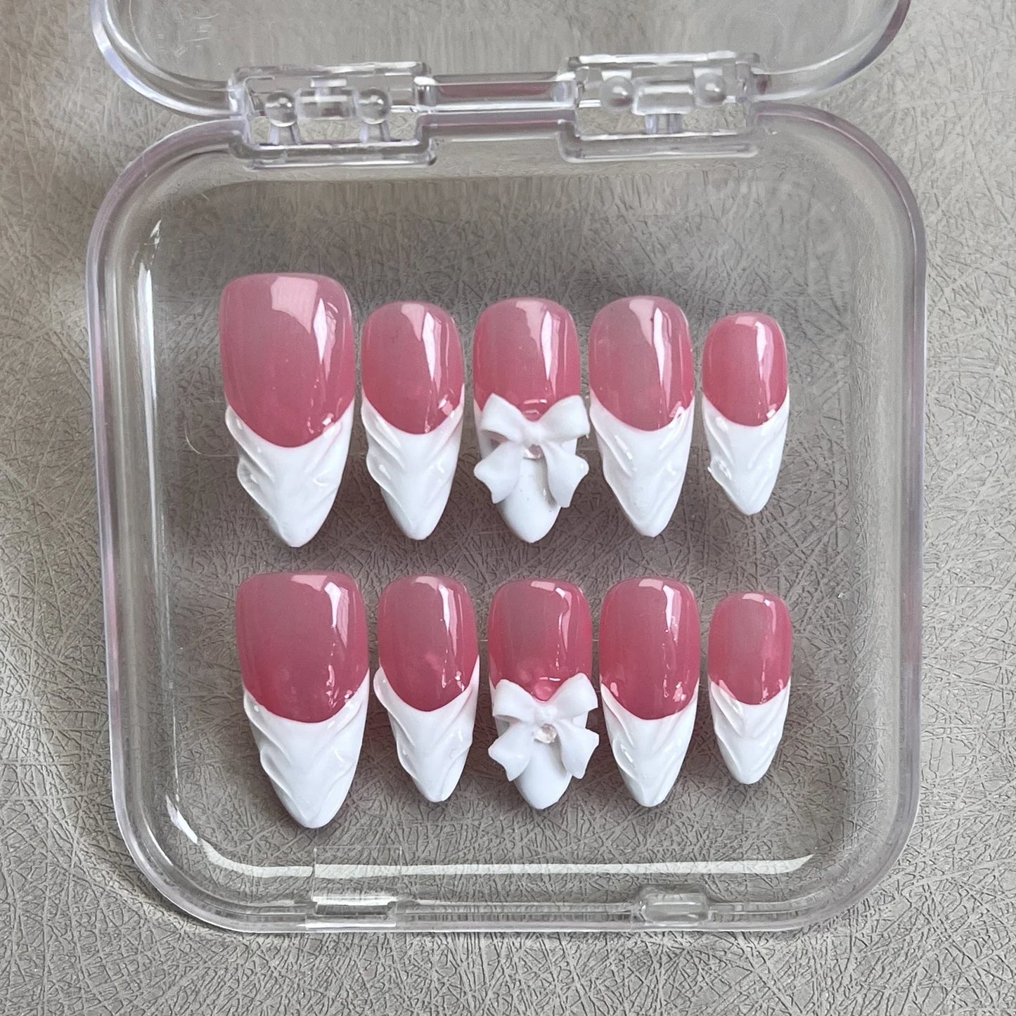 10 Pcs Black French Press-On Nails – Handmade Bowknot Design, Glossy Short Almond Fake Nails for Salon Art