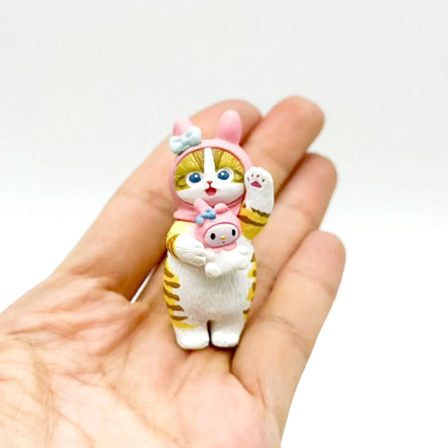 Mofusand Cat Figures in Sanrio Outfits – Blind Box My Melody, Kuromi, Cinnamoroll, Hello Kitty