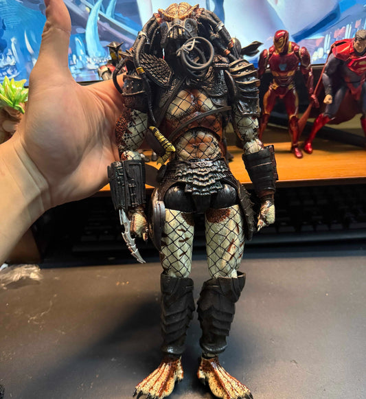 HC Collectible Predator Series — Articulated Scar & Ravager Action Figure Collection
