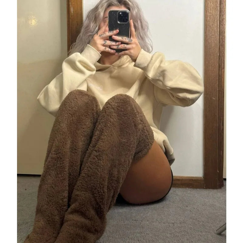 Cozy 2-in-1 Fluffy Footmuff & Knee High Socks: Warm Plush Leg Warmers for Adults - Perfect Winter Sleep Socks & Gifts