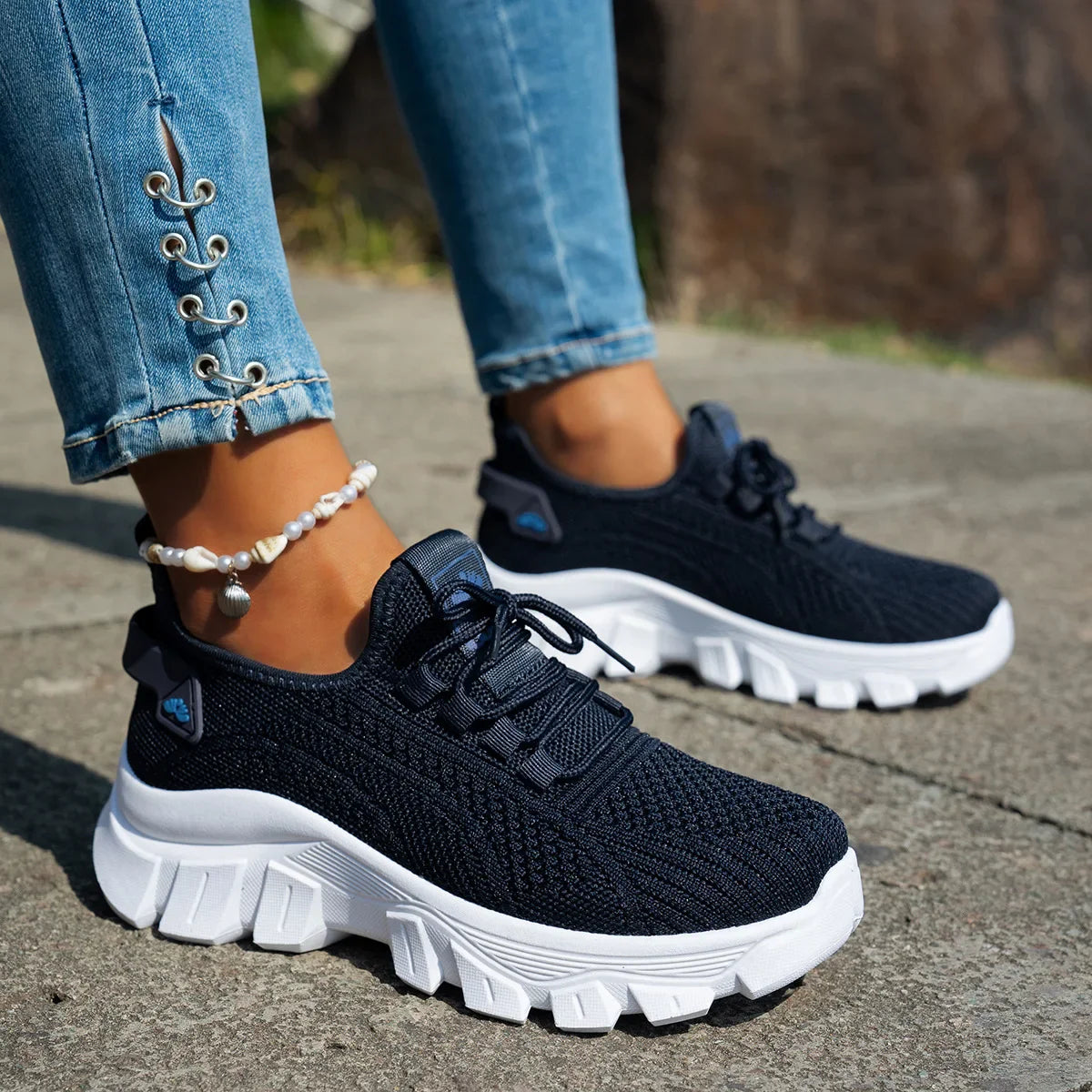 Women’s Mesh Breathable Sneakers – Lightweight Comfortable Summer 2025 Casual Shoes