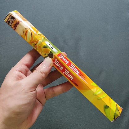 20 Sticks Indian Incense – White Sage, Lavender, Yoga & Sea Breeze Scents for Meditation, Air Purification & Aromatherapy