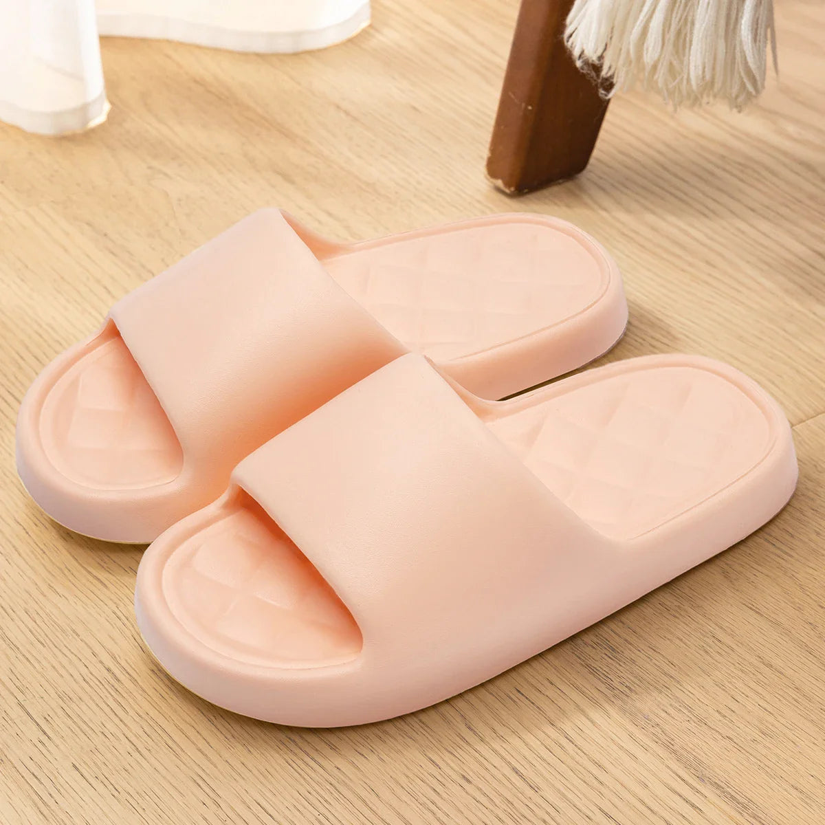 Men’s Summer Cloud Slippers – Soft Non-Slip Sole Sandals for Home, Beach, Indoor & Outdoor Casual Wear