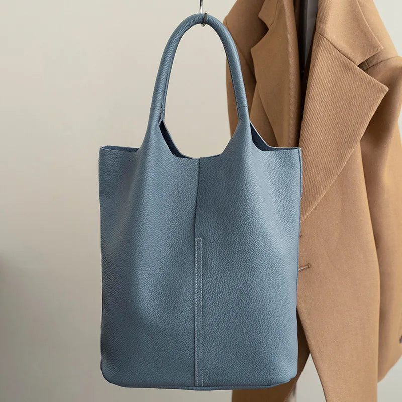 Genuine Leather Women’s Commuter Tote Bag — Soft Cowhide Shoulder Handbag, Large Capacity Bucket Bag, 2025 New