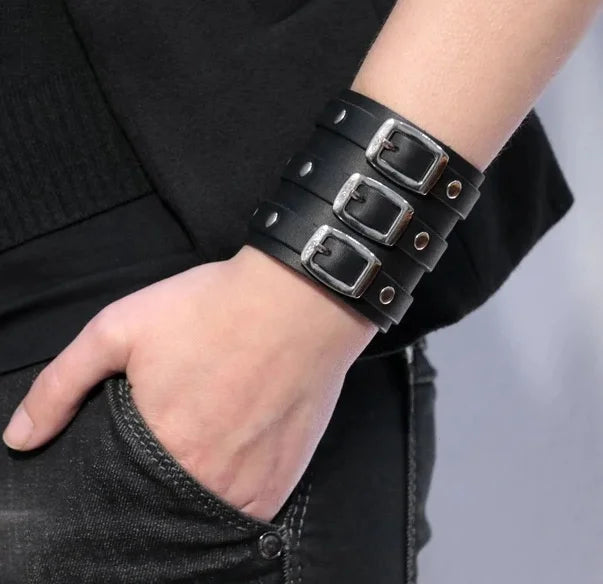 New Vintage Leather Wristband Bracelet – Gothic Punk Cuff with Concealed Buckle, Adjustable Metal Armbands for Men