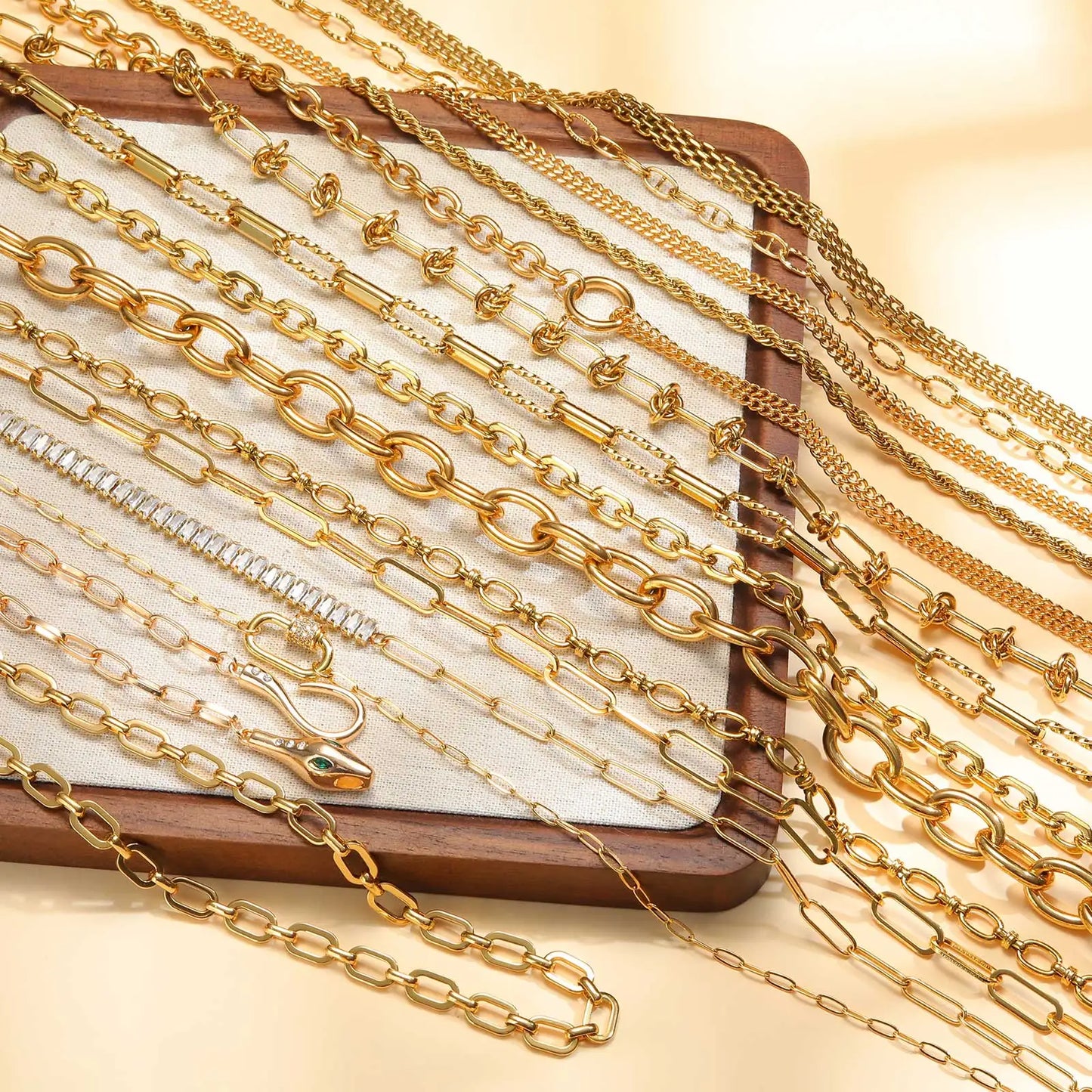 Chunky Gold-Plated Link Necklace — Stainless Steel Oval Chain Choker for Women, Minimalist Jewelry