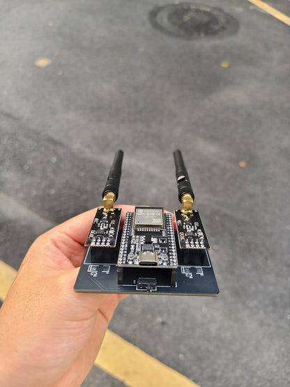 ESP32 DevKitC Development Board - 2.4GHz Wireless Bluetooth Module for IoT Projects