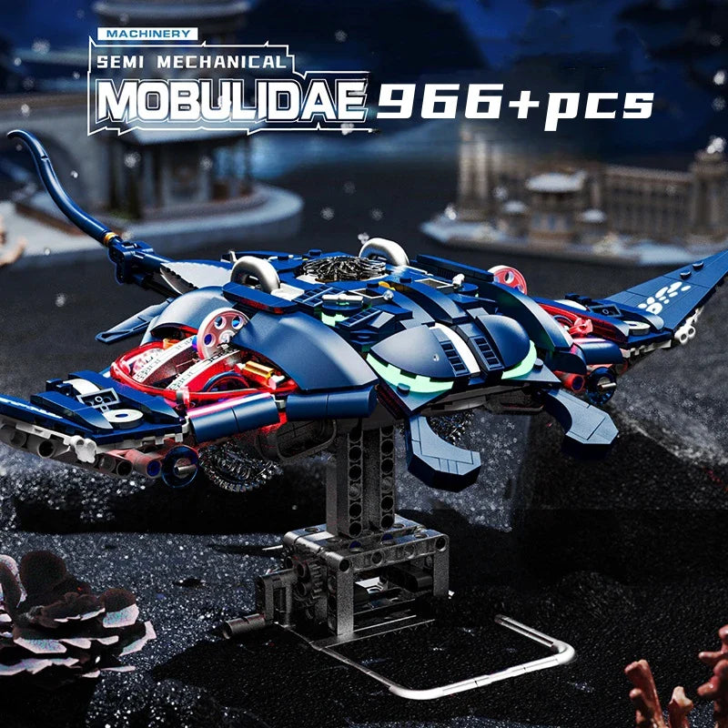 Mechanical Shark & Sea Life Building Blocks Set – Crocodile, Parrot, Mantis, Frog, Manta Ray Toy for Kids