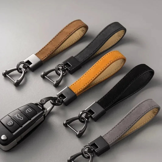Luxury Genuine Leather Car Keychain – Pure Color Buckle Key Ring, Stylish Car Accessory Gift