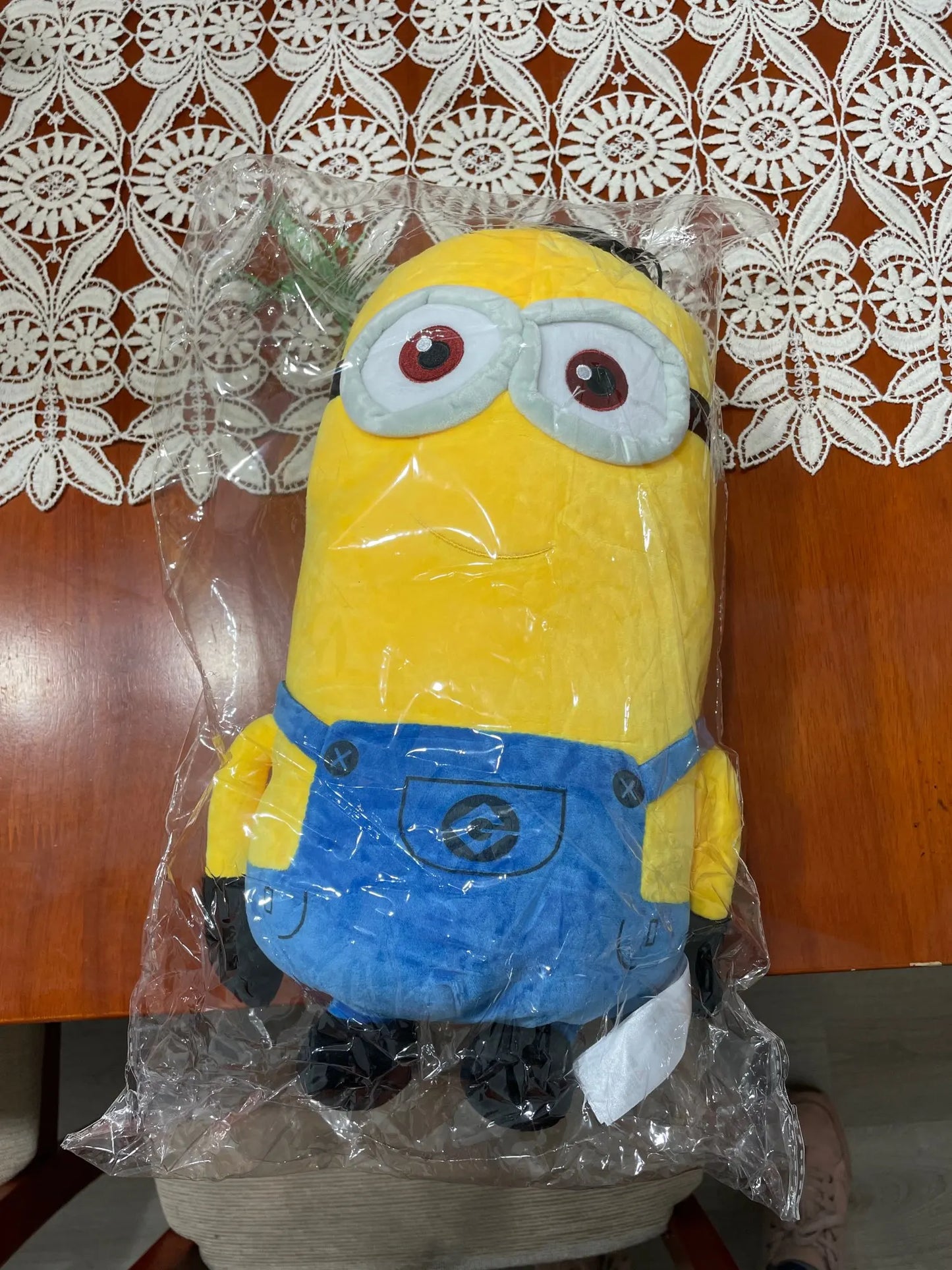 Cute Minions Plush Toy – Yellow Bob & Stuart Soft Dolls in Jeans, Perfect Christmas & Birthday Gift (1pcs)
