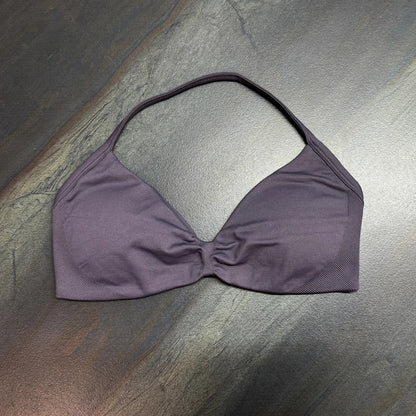 Impact Strappy Halter Sports Bra – Light Support Seamless Gym & Yoga Crop Top with Padding