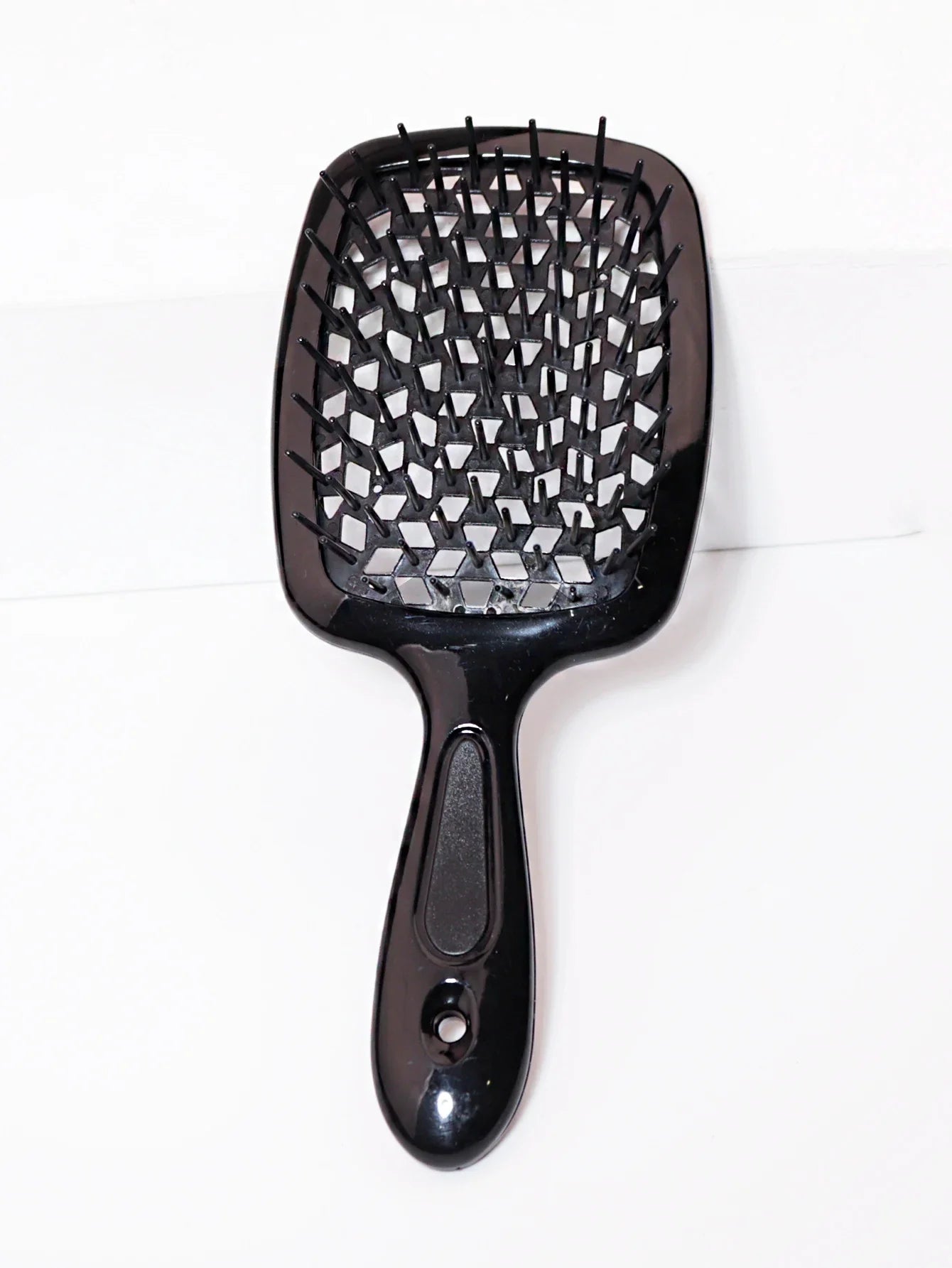 Tangled Hair Combing Massage Brush — Hollow Curly Hair Salon Brush for Real Hair & Wigs