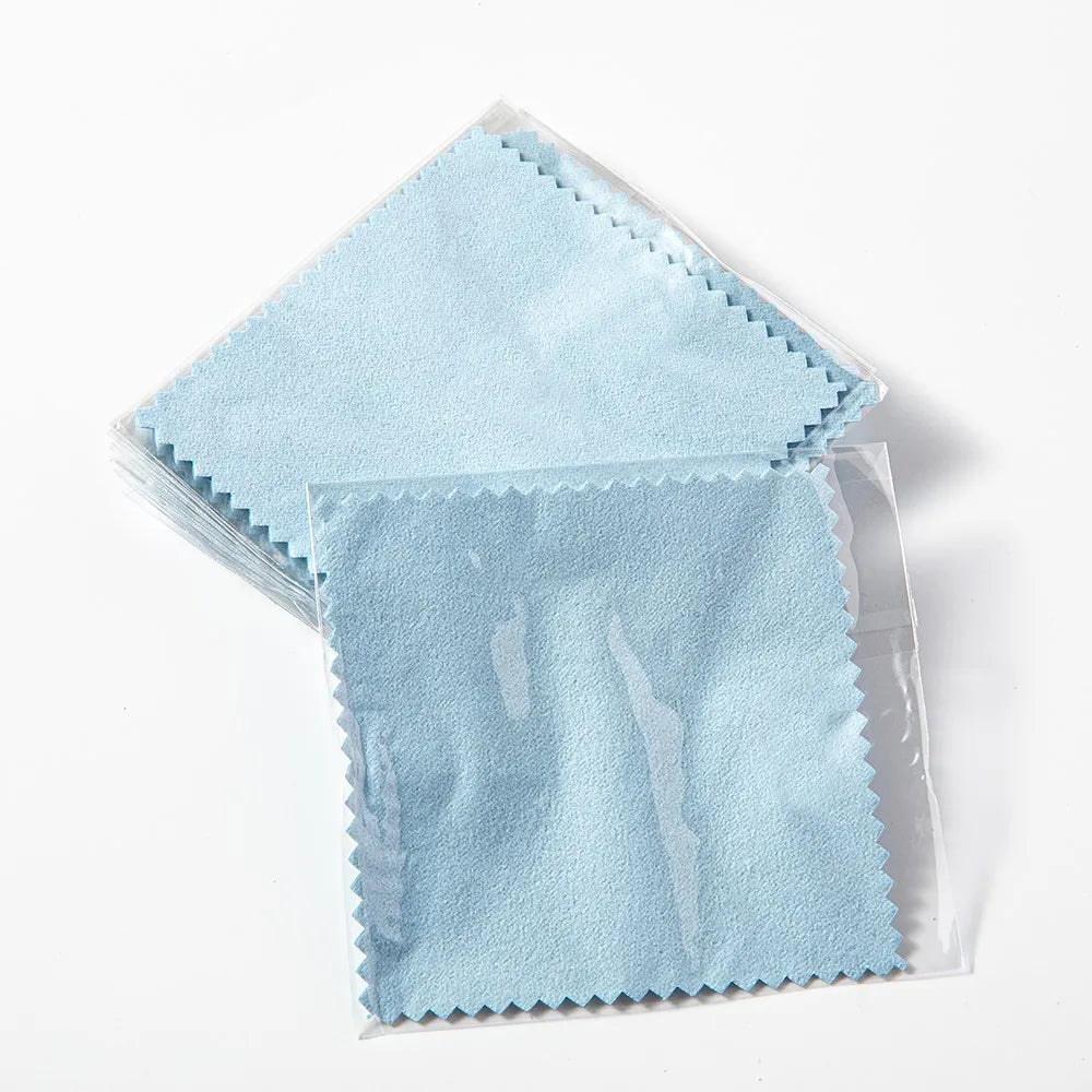 50pcs 8x8cm Silver Polish Cloths – Individually Wrapped Soft Cleaning Wipes for Jewelry & Tools