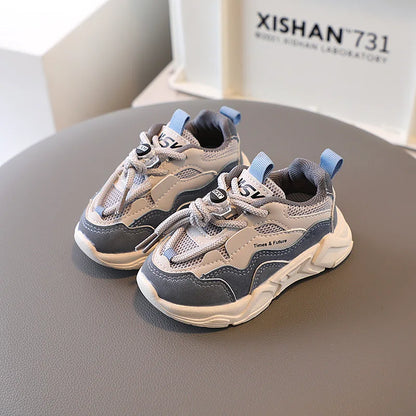 Kids Sport Shoes – Breathable Mesh Boys & Girls Sneakers for Spring & Autumn Outdoor Running