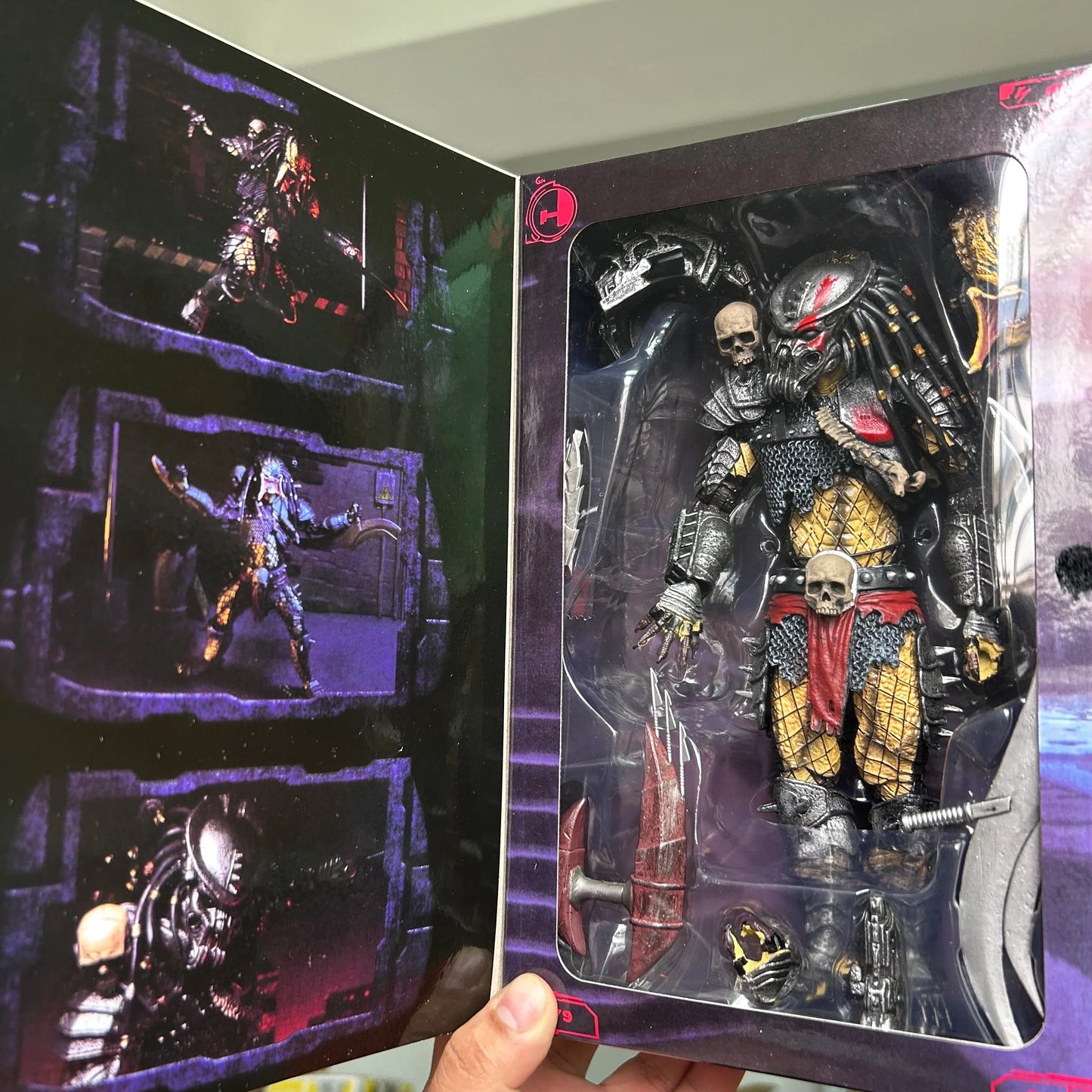 NECA Predator Clan Leader Action Figure — Deluxe Concrete Jungle Alien Warrior Model Toy & Desk Decor Gift