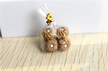 1/12 Miniature Dollhouse Cake – Pretend Play Dessert Toy for Blythe & BJD Dolls