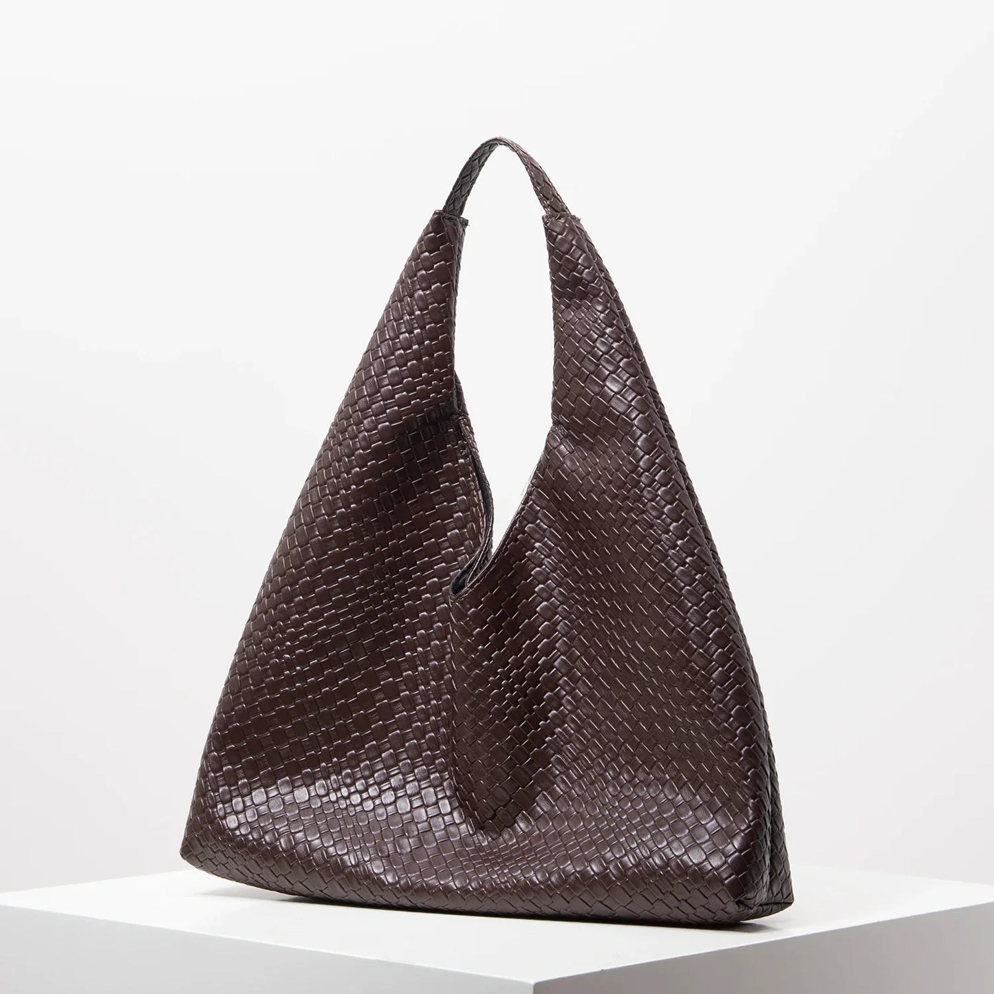 Women's Retro Artificial Leather Woven Shoulder Bag – Large Capacity Tote, Casual Armpit Bag, Daily Work & Shopping Bag (Random Pattern)