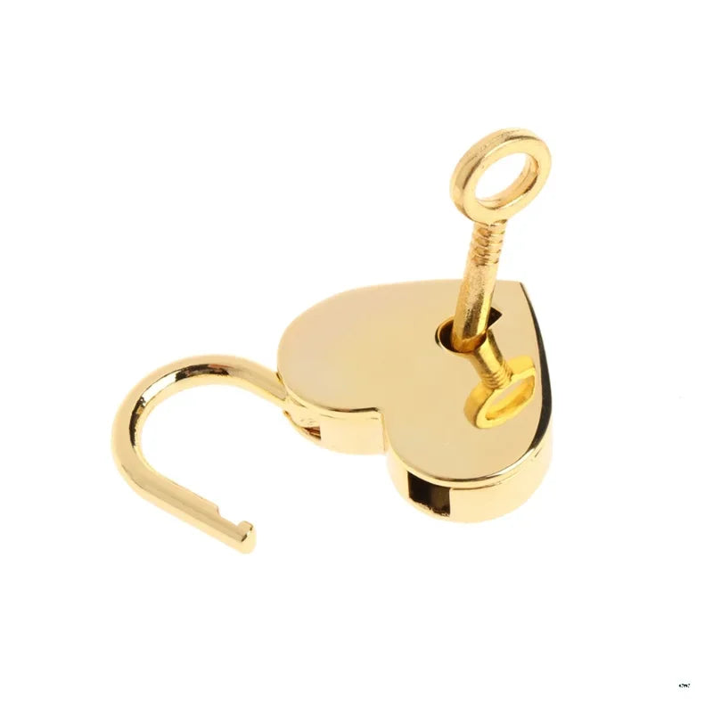 30x39mm Antique Heart-Shaped Padlock – Vintage Pink Romantic Key Lock for Diaries, Weddings, and Jewelry