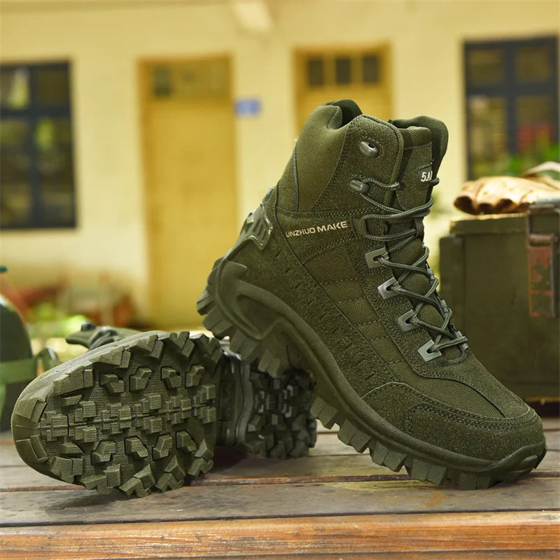 Men's Tactical Hiking Boots - Shock-Absorbing Non-Slip Desert Boots for Winter Outdoor Camping & Trekking