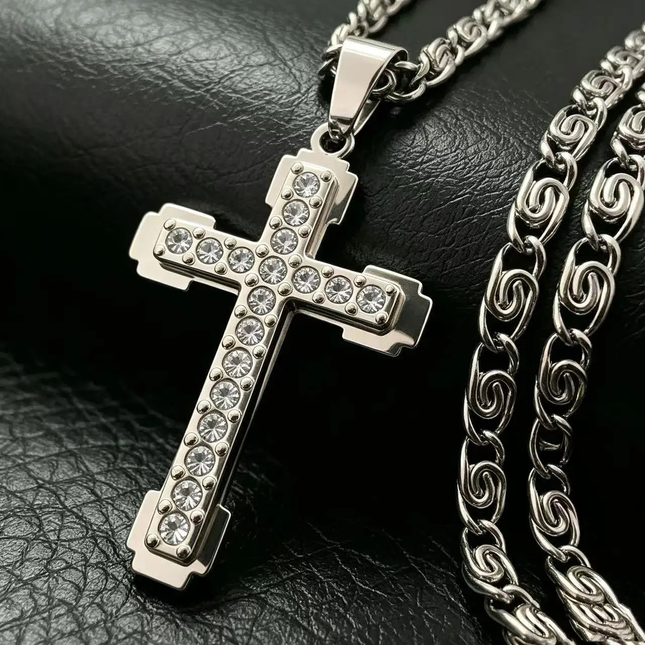 HNSP Stainless Steel Zircon Cross Necklace Pendant – Luxury Jewelry Accessories for Men & Women Fashion Gift