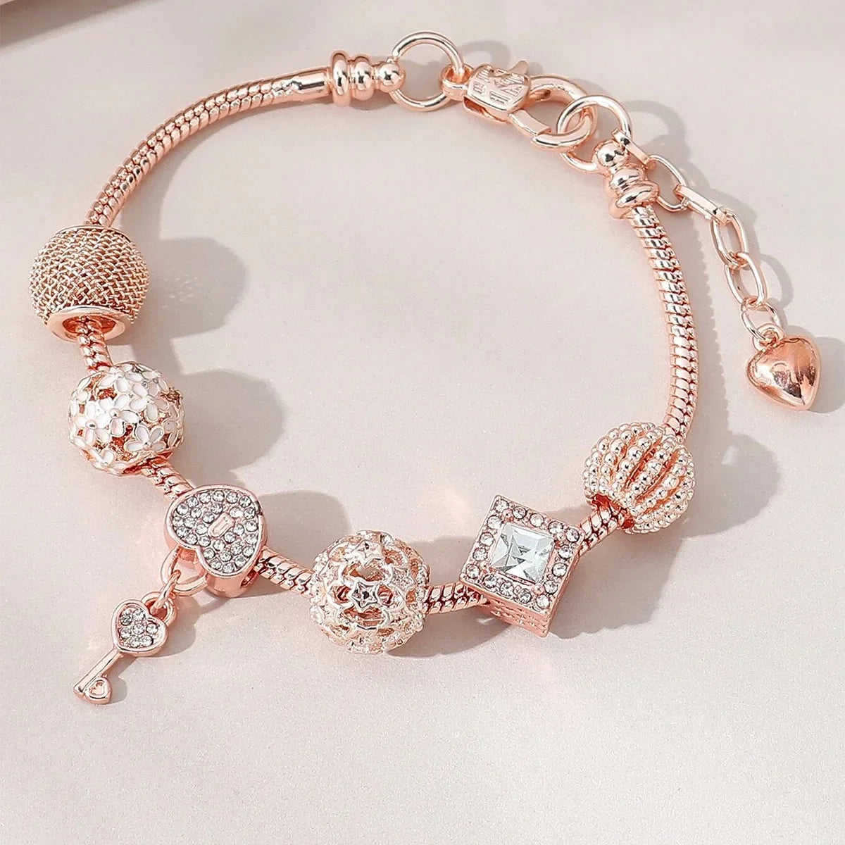 Women's Fashion Beaded Love & Family Bracelet – Multi-Element Jewelry Accessories for Daily Wear, Parties & Holiday Gifts