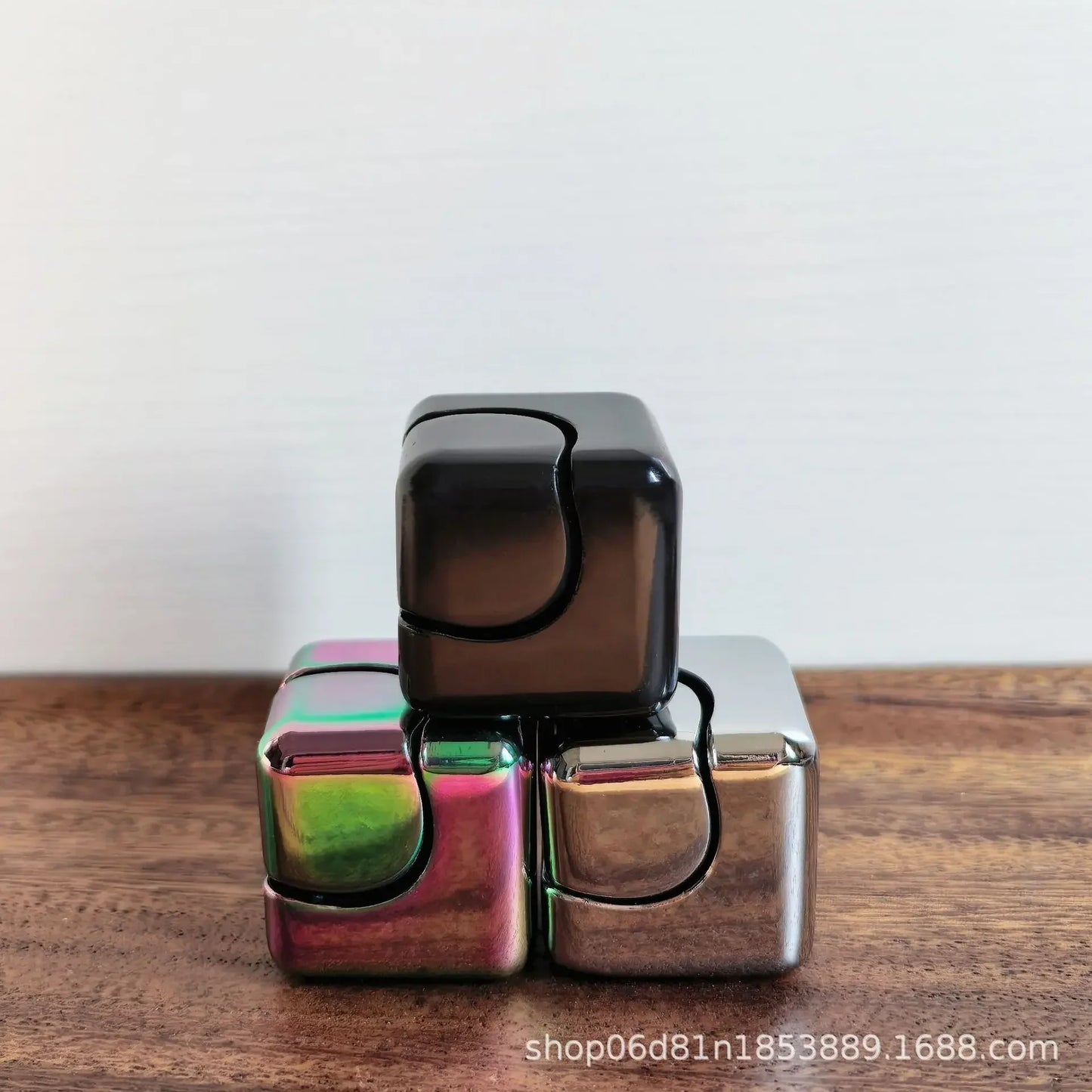 Square Fingertip Gyro – Stress Relief Decompression Spinner, Available in 3 Colors