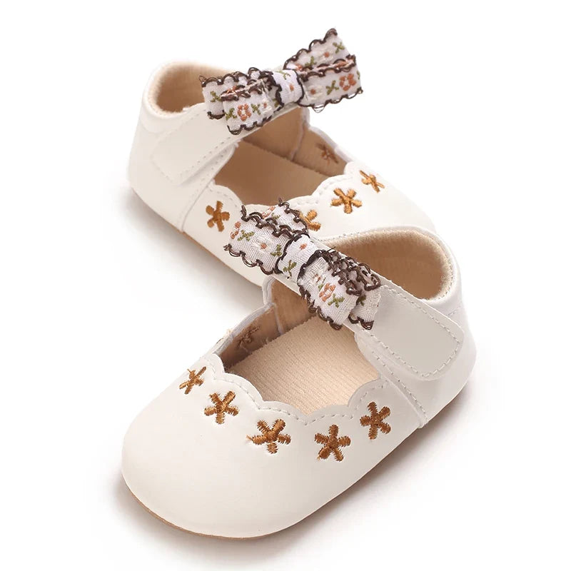 Baby Girl Princess Pre-Walker Shoes - Breathable Flower Bow Soft Sole Casual Sports Footwear 0–1 Year