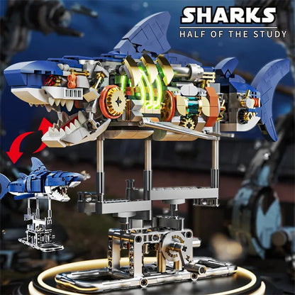 Mechanical Shark & Sea Life Building Blocks Set – Crocodile, Parrot, Mantis, Frog, Manta Ray Toy for Kids