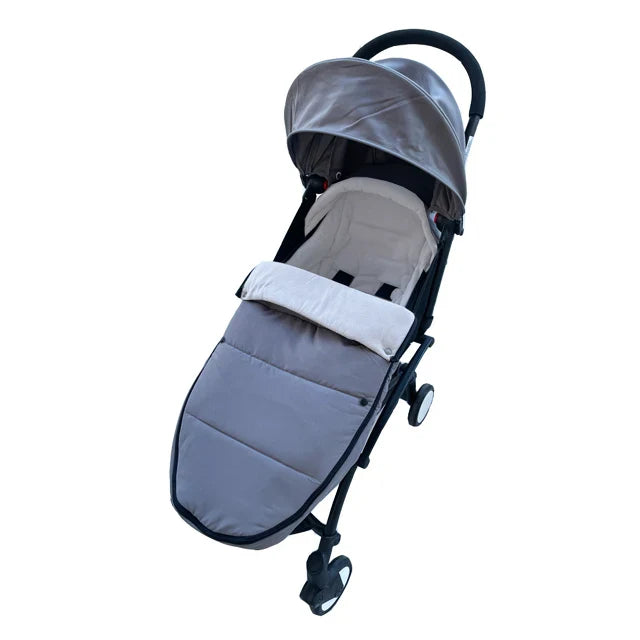 Universal Stroller Footmuff – Windproof, Waterproof & Thermal Warm, Compatible with YOYO & Bugaboo Strollers